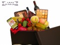 Mid-Autumn Festival Hamper is a basket with fruits. Mid Autumn Festival is a time to give your valuable customer a gift, to express your concern among friends and relatives. Gift basket or hamper normally includes moon cake, seasonal fruit, wines, etc if you like. For some special receiver, you can upgrade to use the fruit from Japan also. The main purpose is making all receivers to have a special day full of joy when they get your gifts and feel your heart.