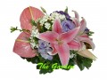 Table Arrangement - Lily